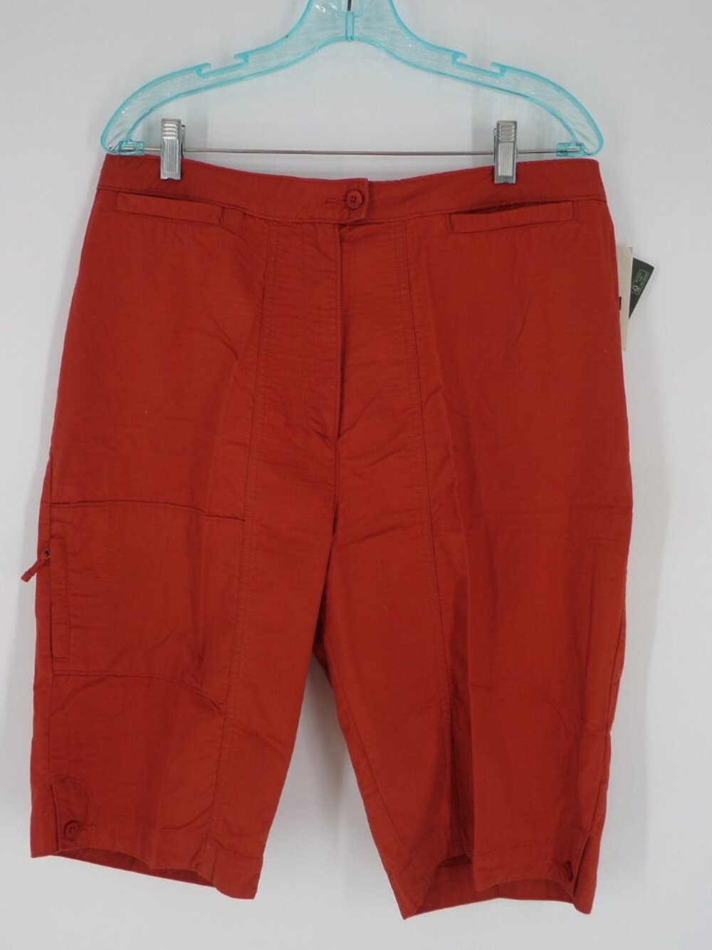 Woolrich Woman's Orange Cargo Shorts Size 16 NWT